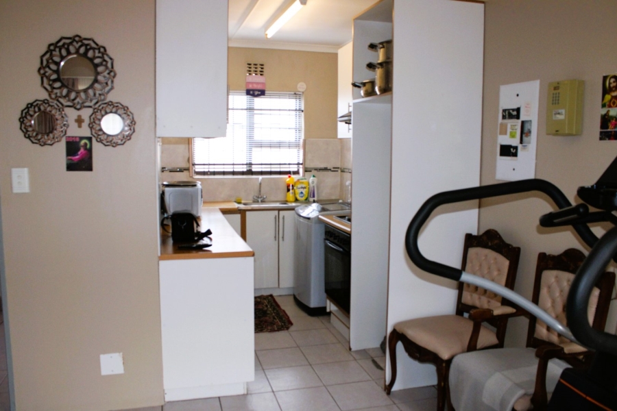 2 Bedroom Property for Sale in Quigney Eastern Cape